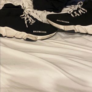 Balenciaga women running black shoes